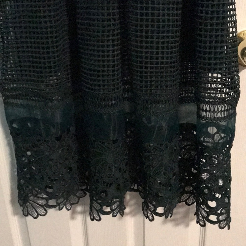 Dress - Picture 4 of 7